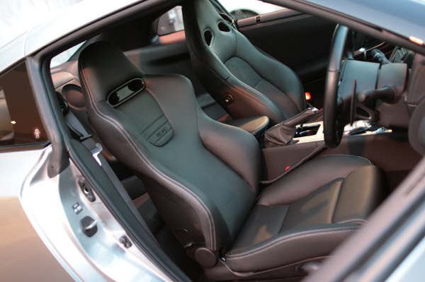 210 GT-R IMG_2870.jpg